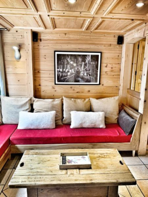 Отель Chalet Marie Claire  Нотре-Дам-Де-Белькомб